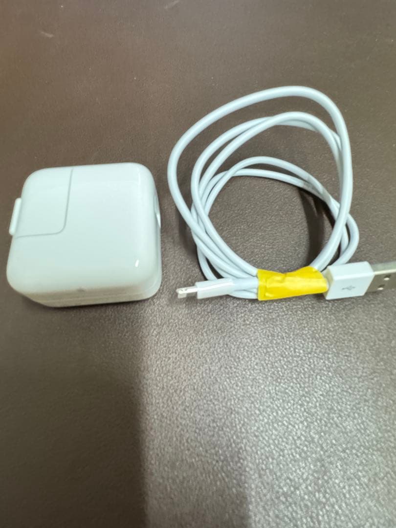 Apple iPad (第７世代) Wi-Fi 128GB シルバー