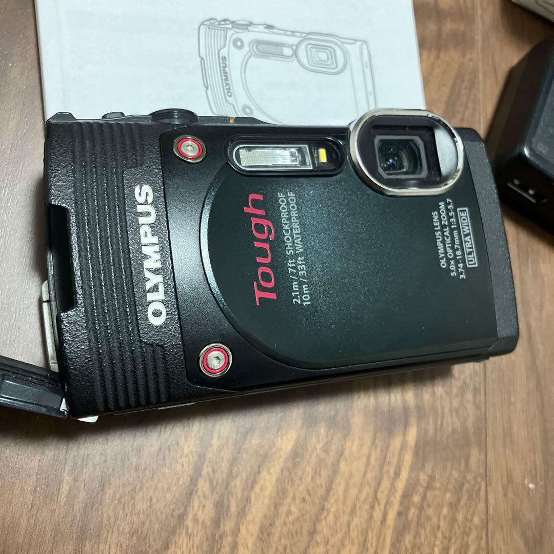 Olympus Tough デジタルカメラ