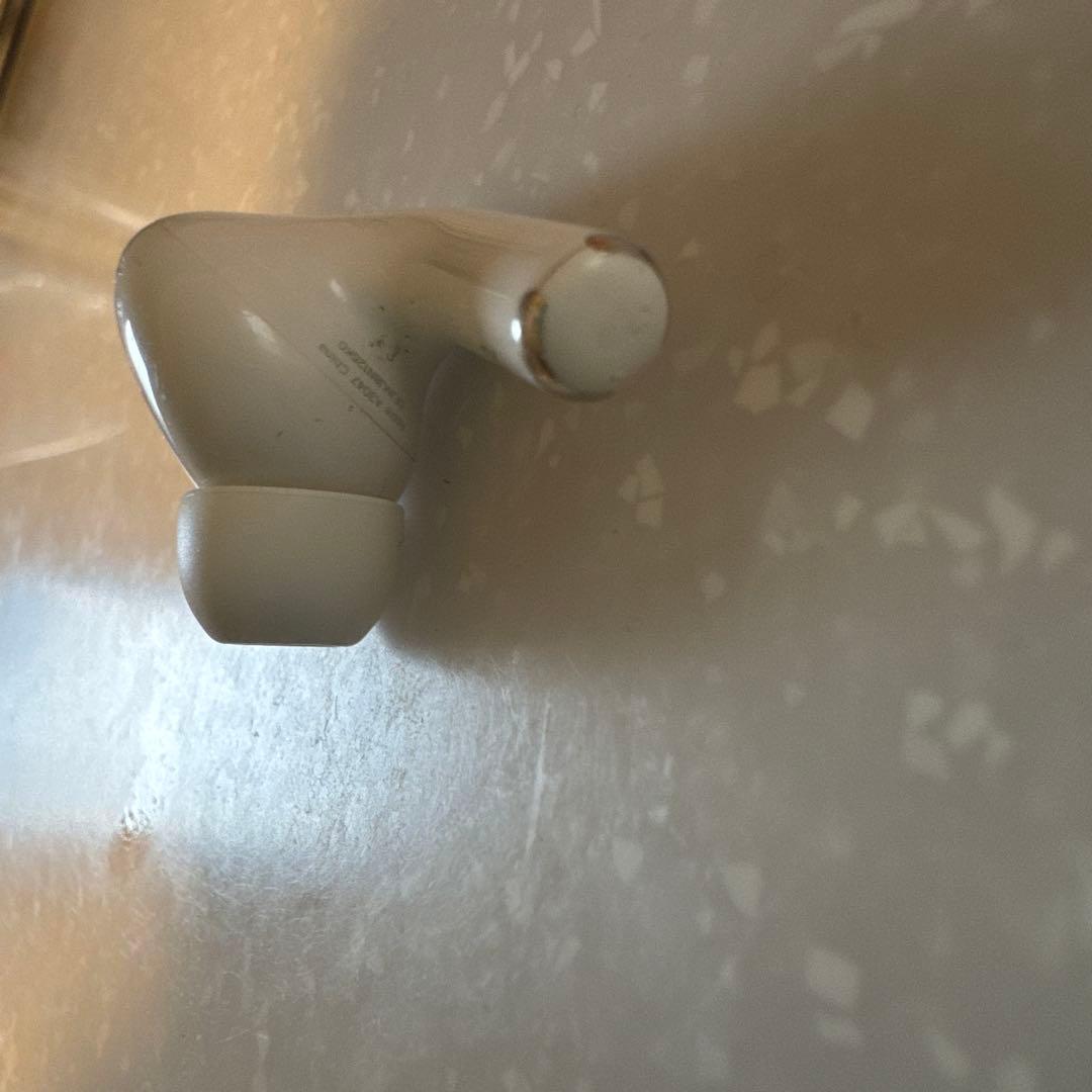 AirPods Pro2 右耳のみ　本体 ホワイト ワイヤレスイヤホンA3047