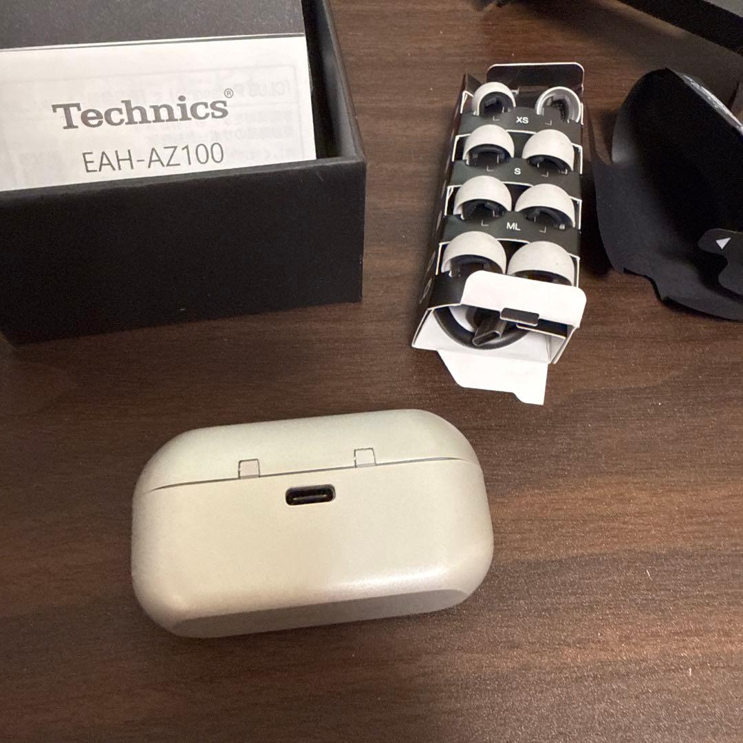 Technics AZ100 ワイヤレスイヤホン　ガジェットポーチ付
