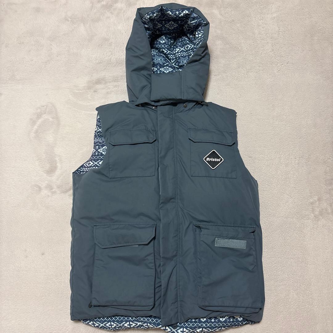 NIKE × F.C.R.Bリバーシブル ダウンベスト ブリストル