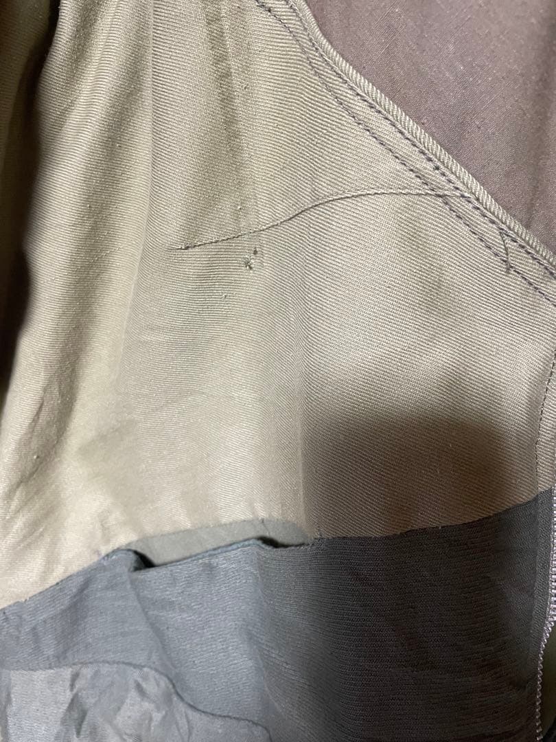 ナスングワム　リバーシブル　ミリタリージャケット