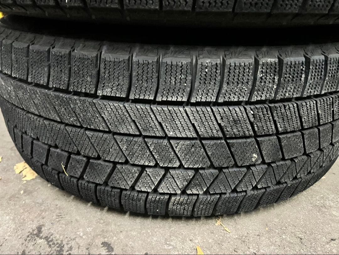 ブリジストン ブリザックVRX3 スタッドレスアルミセット 225/45R18