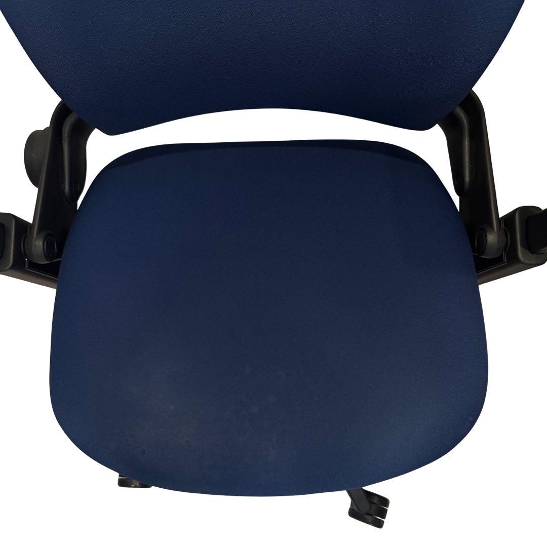 Steelcase Leap V2 ブルー デスクチェア