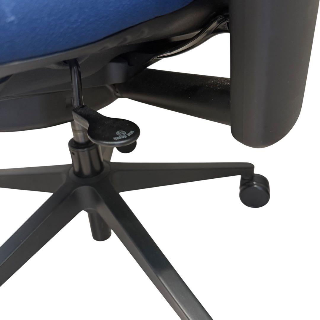 Steelcase Leap V2 ブルー デスクチェア