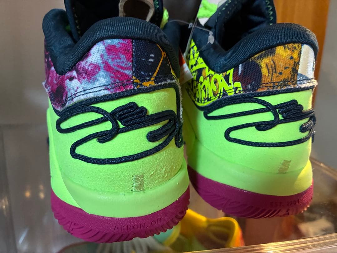 Nike レブロン22 BW EP マルチカラー