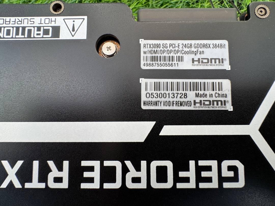 GALAKURO GeForce RTX 3090 本体