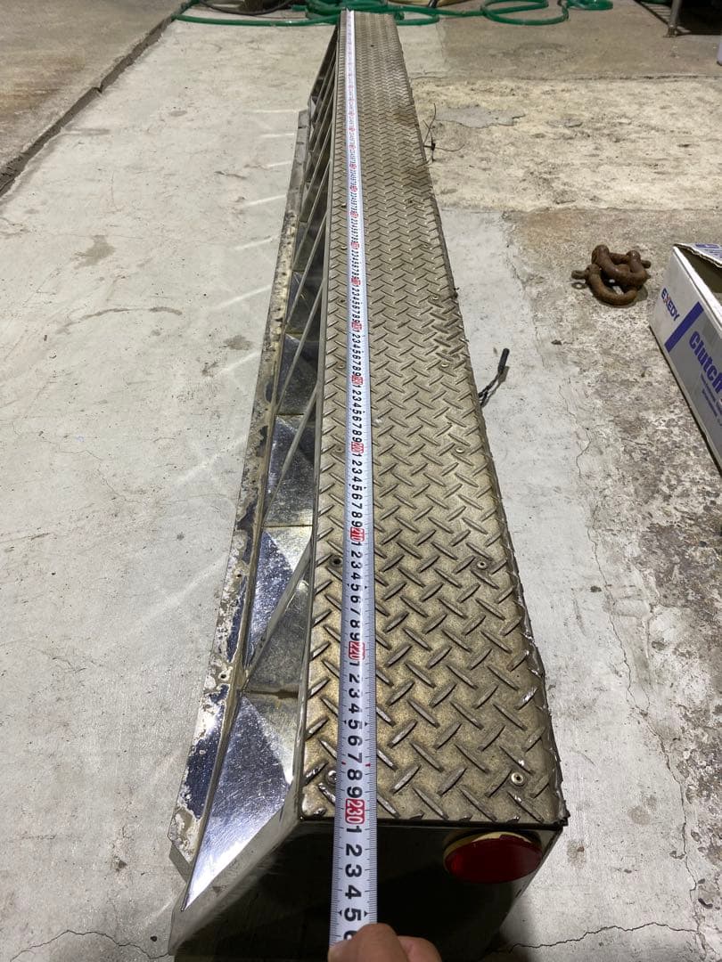 10連カミオンテール　4トン