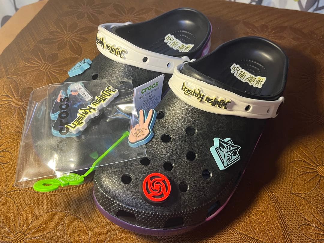 【激レア】呪術廻戦 限定 クロックス サンダル スリッパ ユニセックス