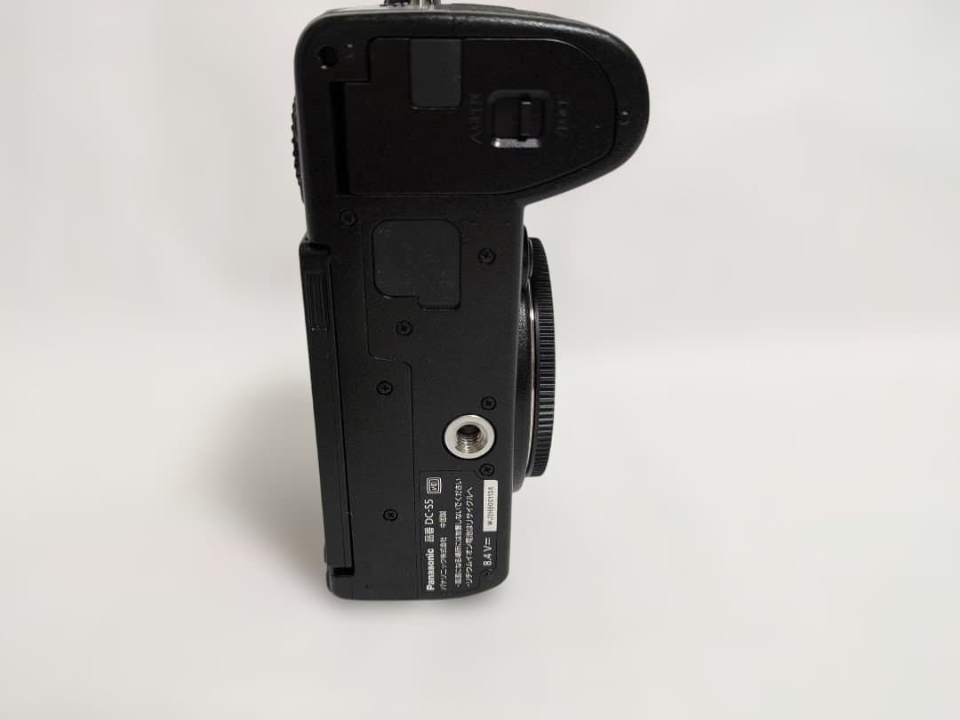 Panasonic LUMIX S5 ミラーレス一眼 本体と付属品