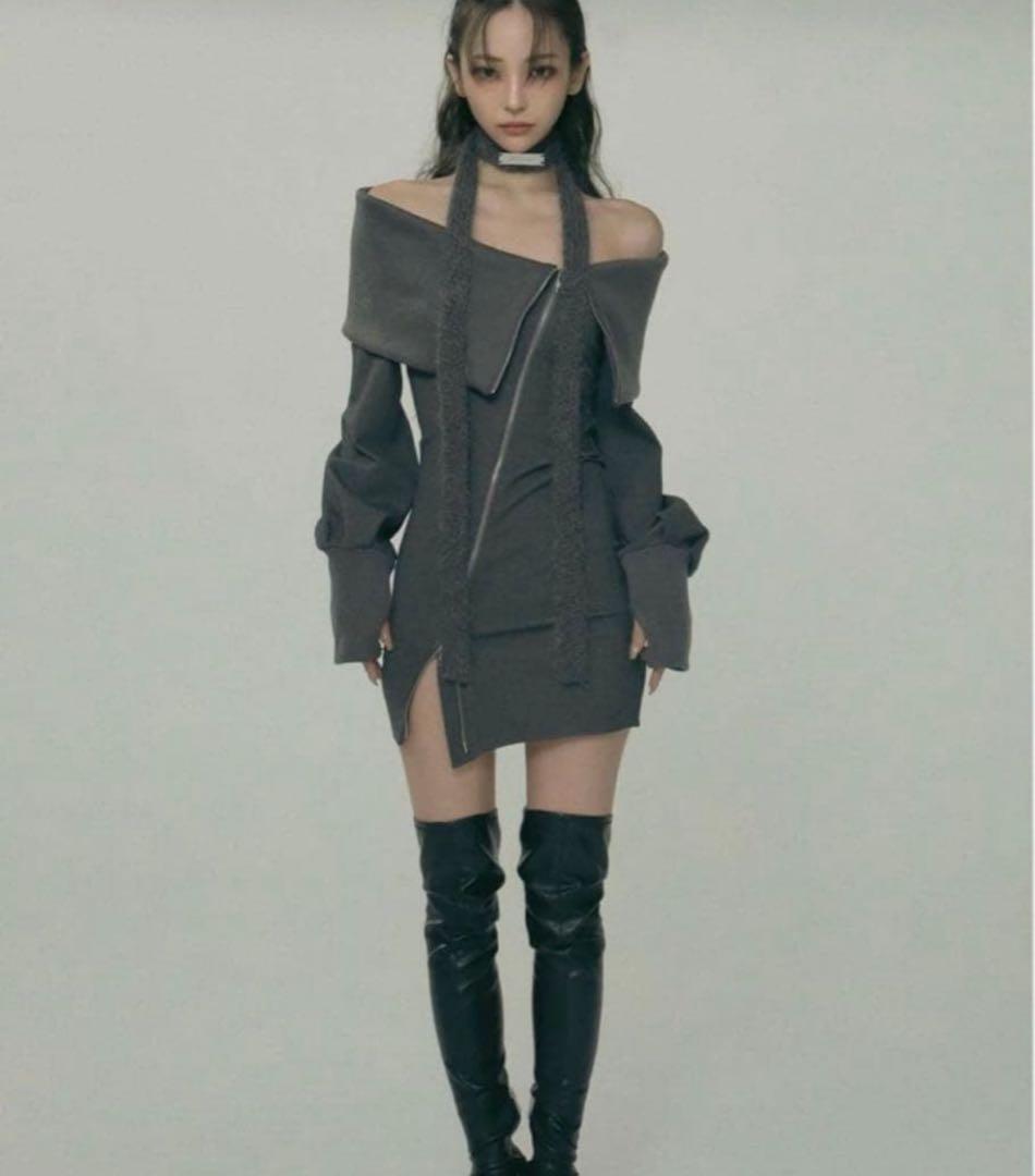 ワンピース melt the lady slash zip up mini dress