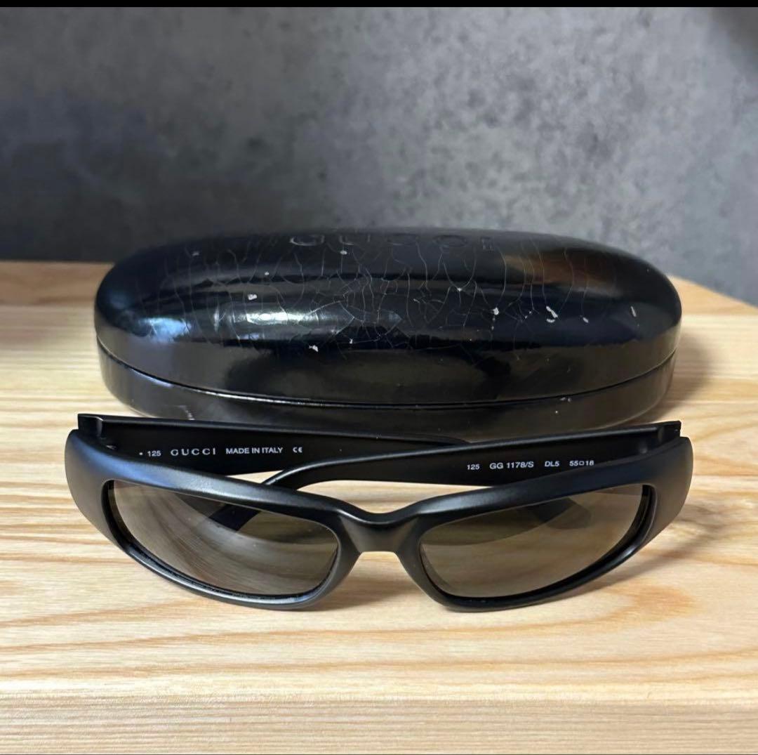 激レア！　GUCCI GG 1178/S DL5ブラックサングラス