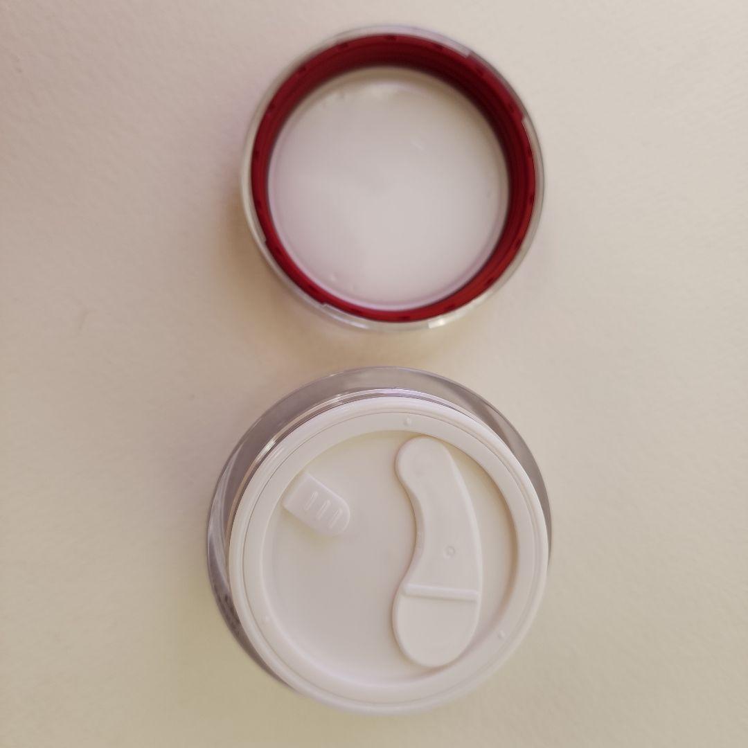 インナーシグナル　化粧水2本、美容液１本、ゲル状クリーム1個　4点セット