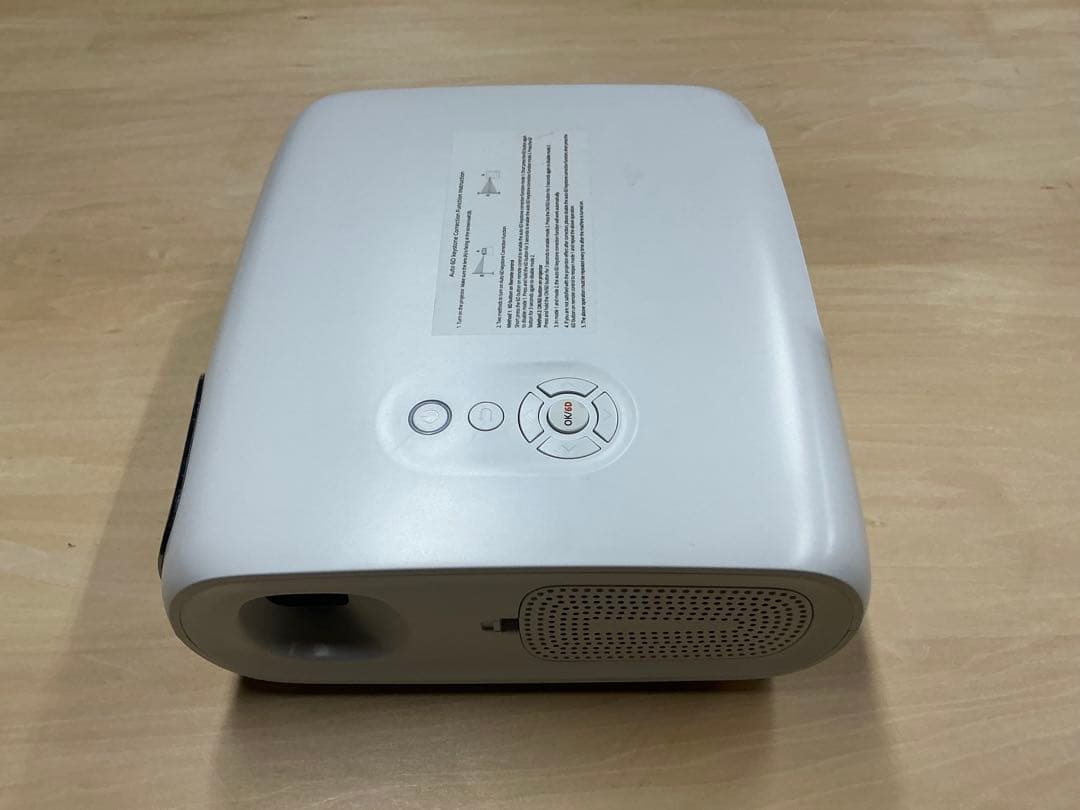 Yaber Proyector 本体