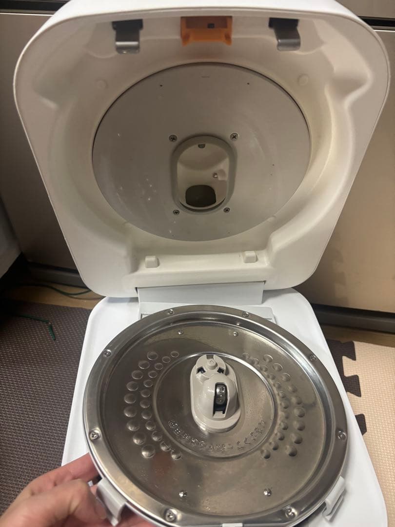 HITACHI 炊飯器 ふっくら御膳RZ-V100GM-2024年製