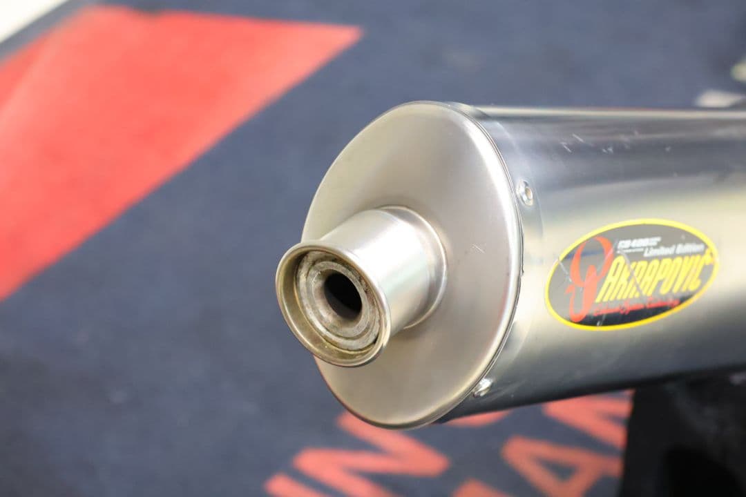 CB400SF　99-07 NC39 アクラポビッチマフラー　CB400SB