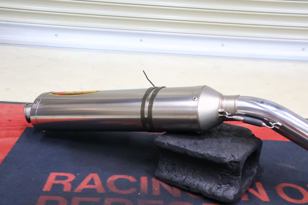 CB400SF　99-07 NC39 アクラポビッチマフラー　CB400SB