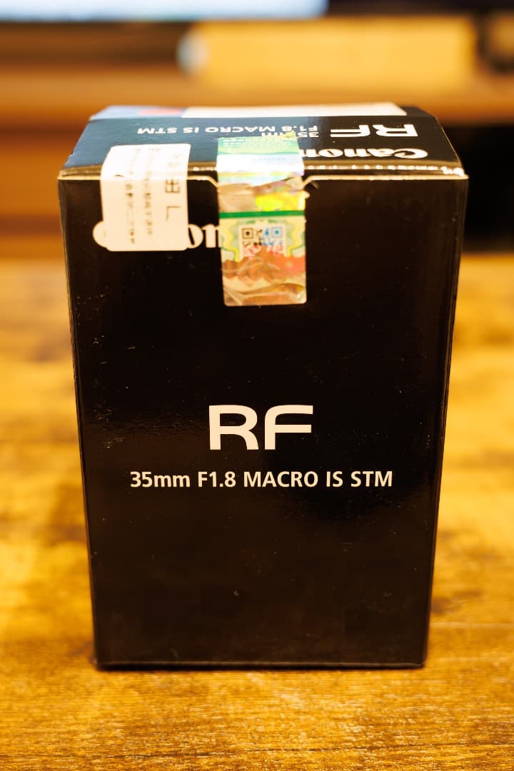 [taka様]キャノン Canon RF 35mm f1.8 STM フードなし