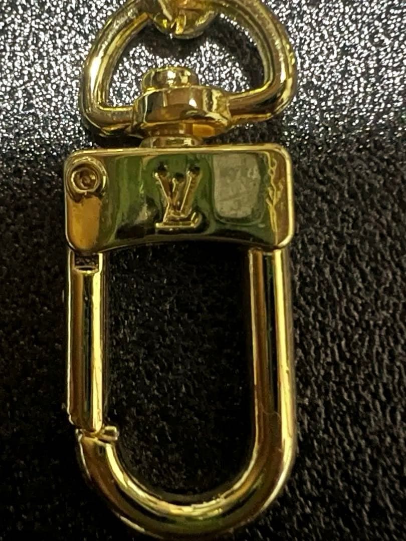 ⭐️LOUIS VUTTONウオーレットチェーン／ゴールド❤️新品未使用❤️