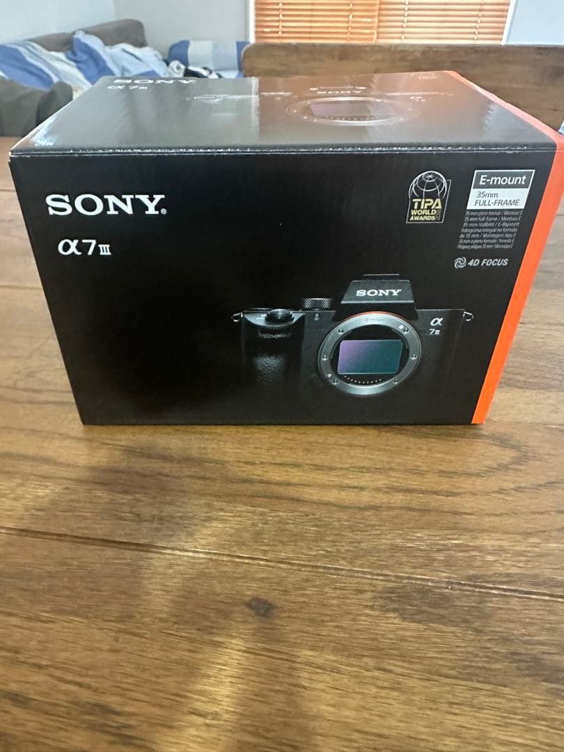 ソニー SONY α7 III ボディ [ILCE-7M3]