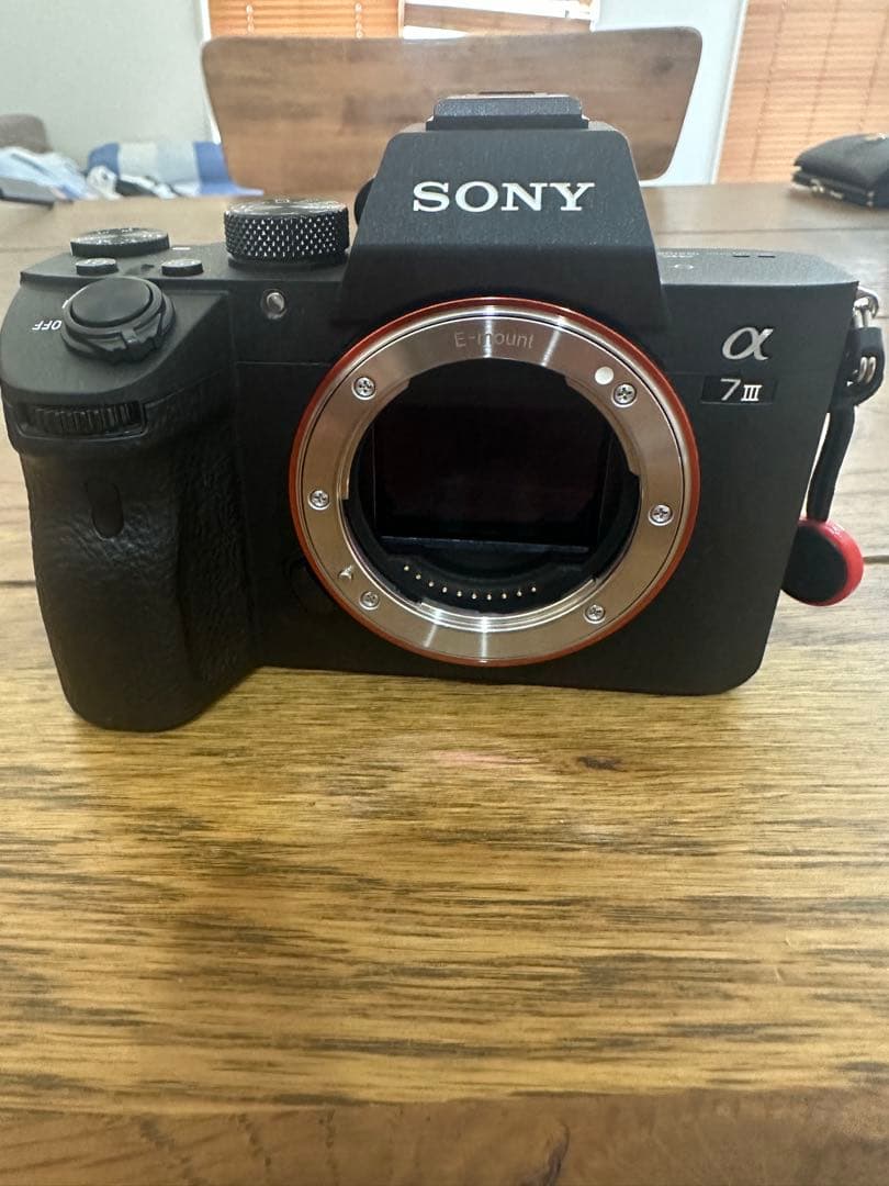 ソニー SONY α7 III ボディ [ILCE-7M3]