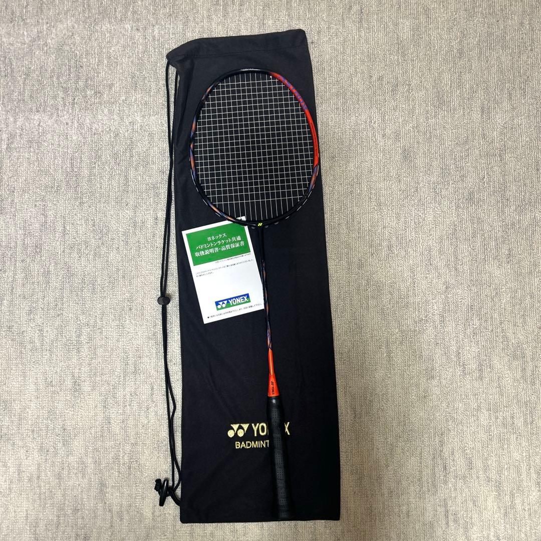 YONEXバドミントンアストロクス77pro4U6