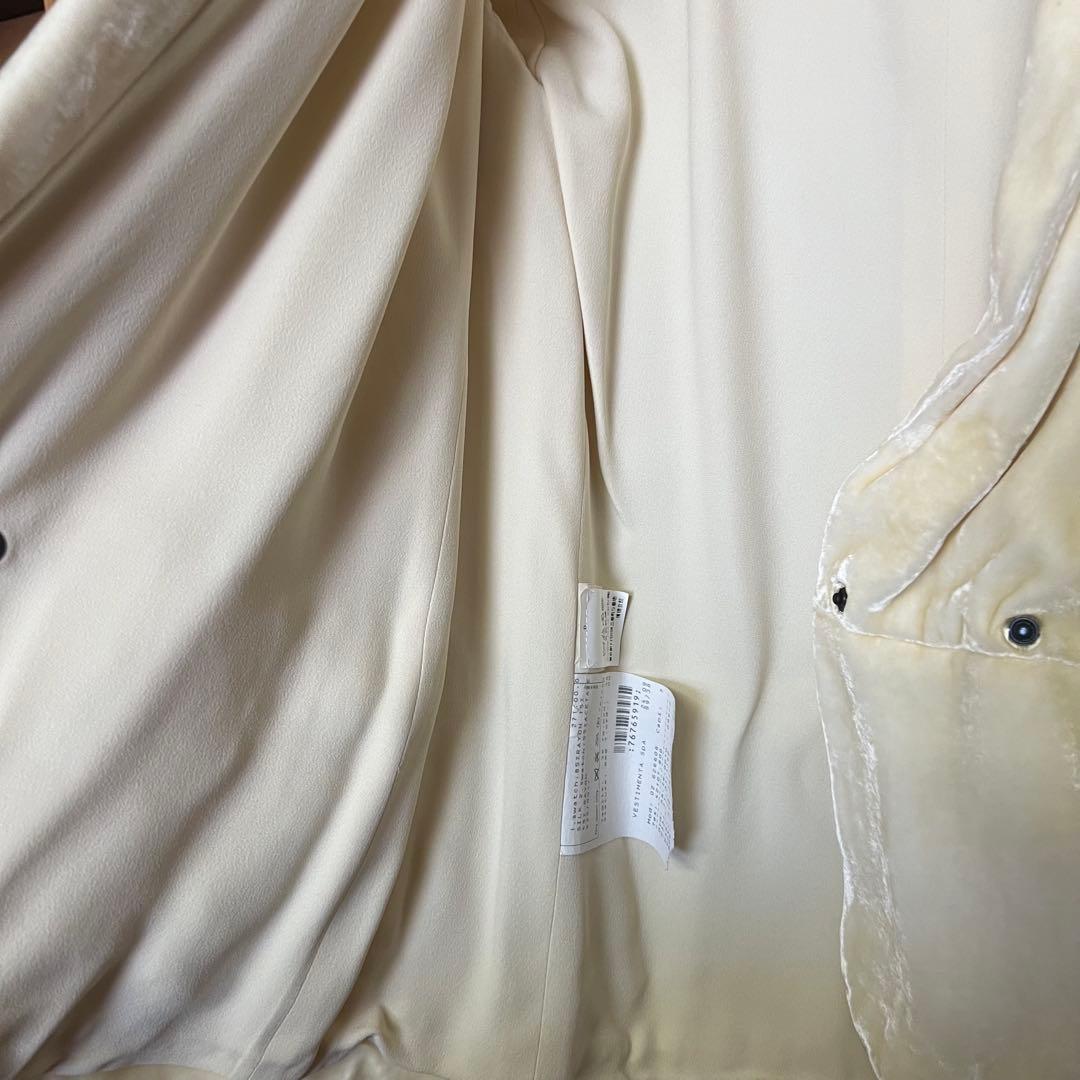 Itami‼️ベルベット　ジャケット　アイボリー 38サイズ
