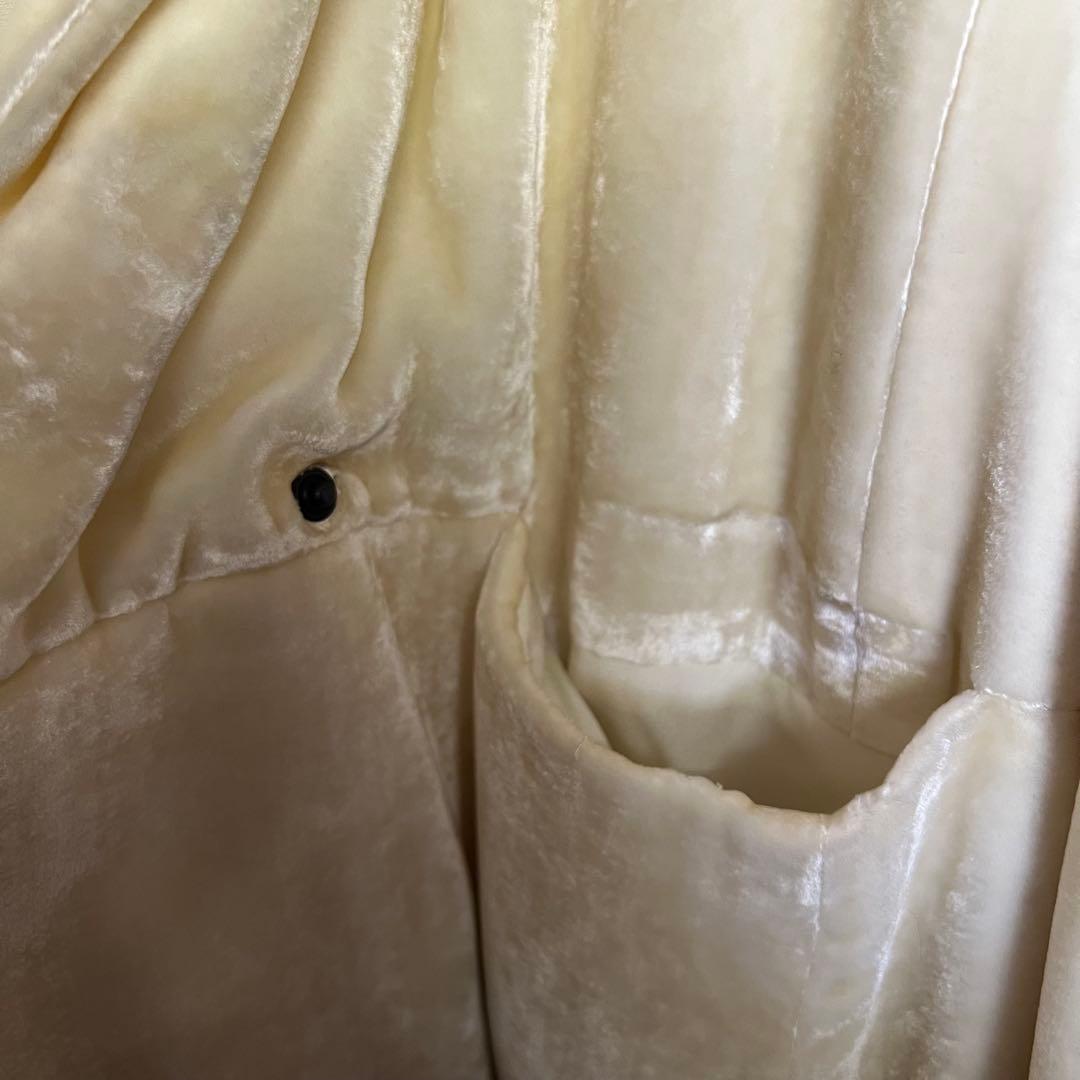 Itami‼️ベルベット　ジャケット　アイボリー 38サイズ