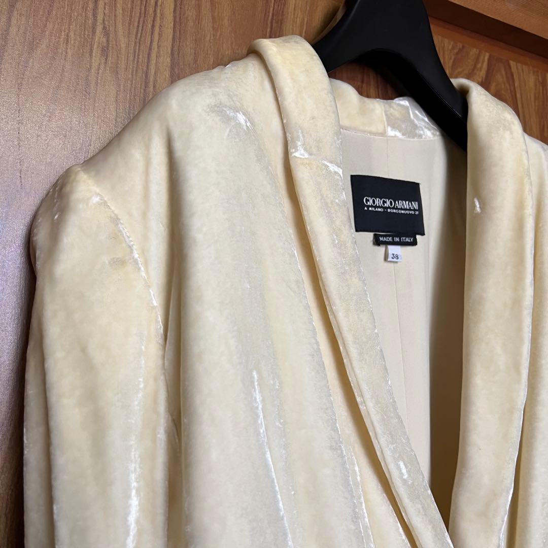 Itami‼️ベルベット　ジャケット　アイボリー 38サイズ