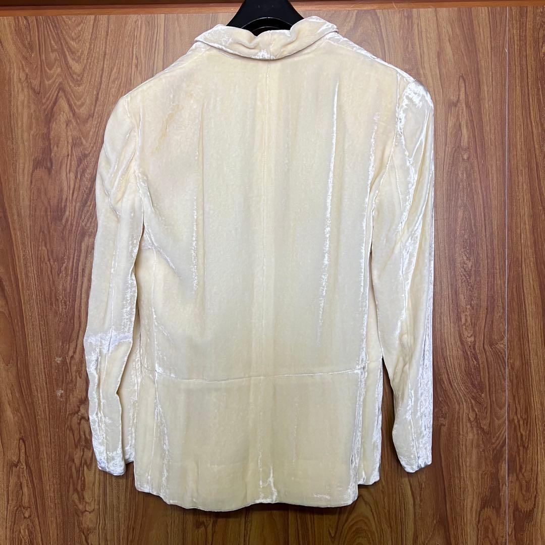 Itami‼️ベルベット　ジャケット　アイボリー 38サイズ