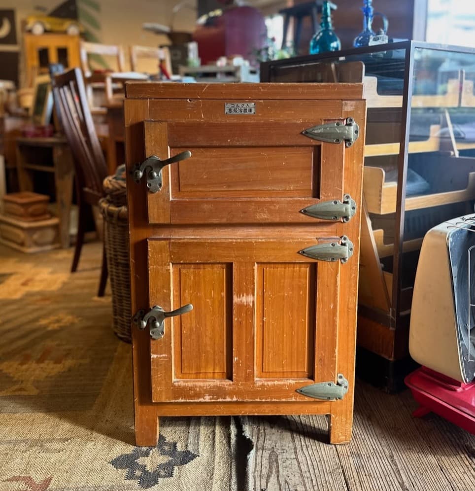 昭和レトロ 古道具 アンティーク冷蔵庫