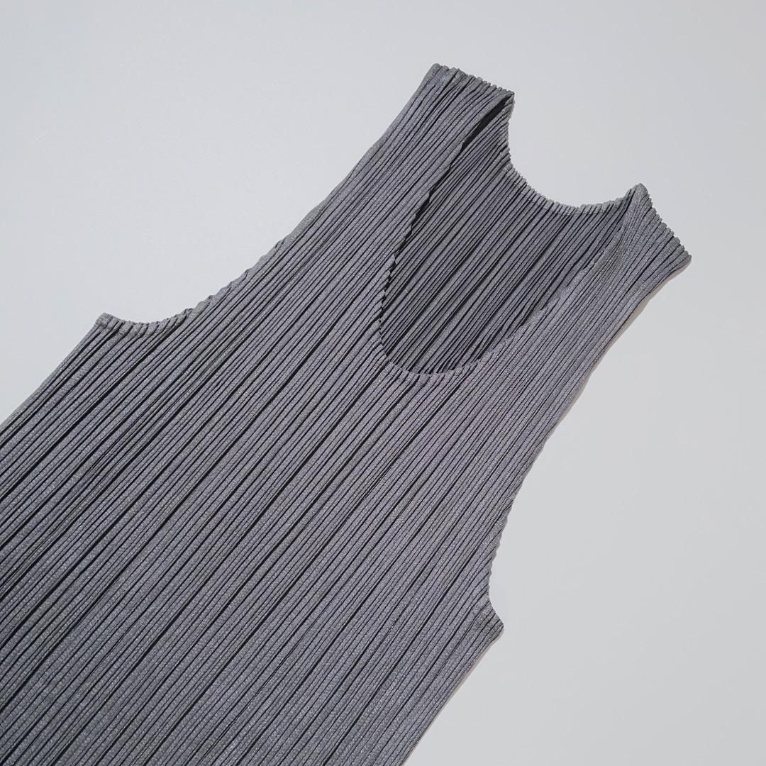 00aw PLEATS PLEASE プリーツノースリーブ タンクトップ