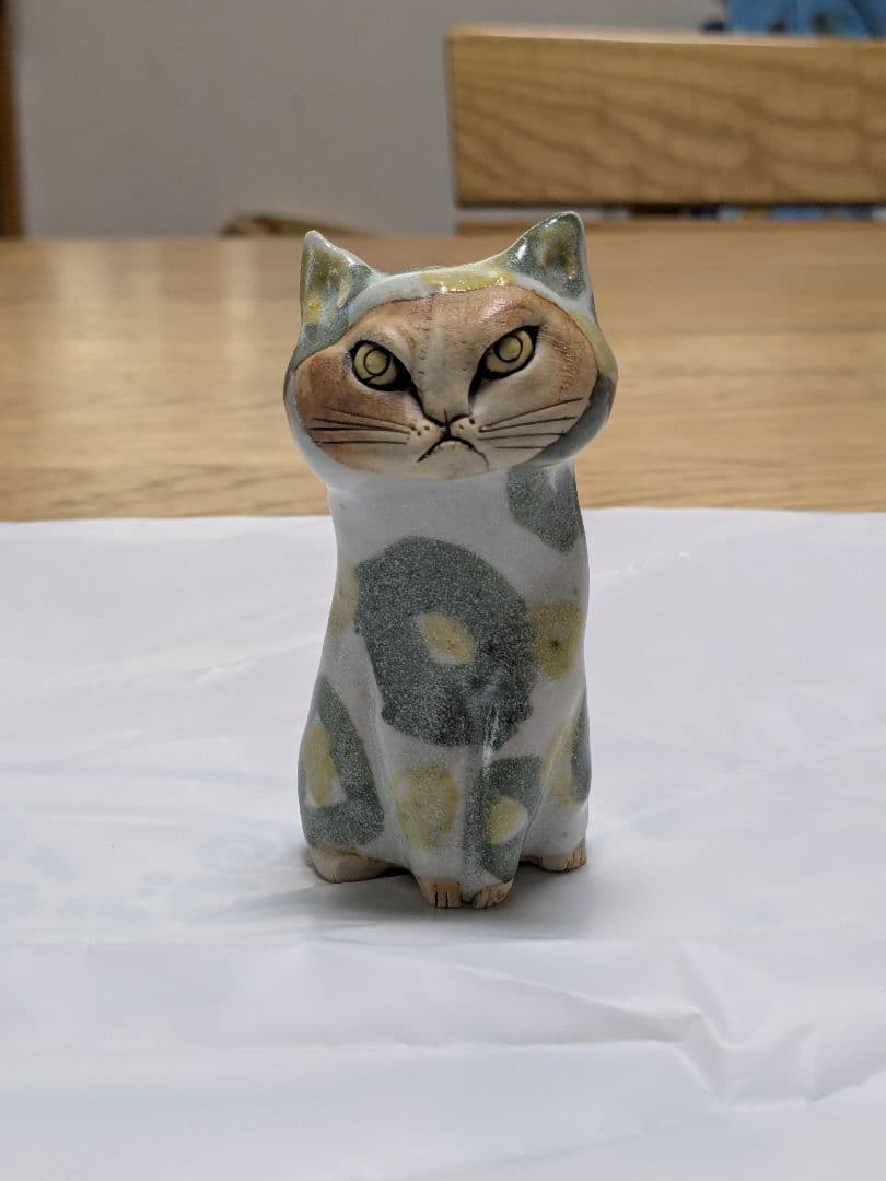 猫の陶器　岡山富男