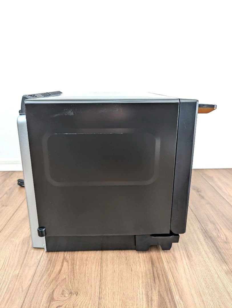 【美品】石窯ドーム TOSHIBA ER-XD5000 30Lオーブンレンジ