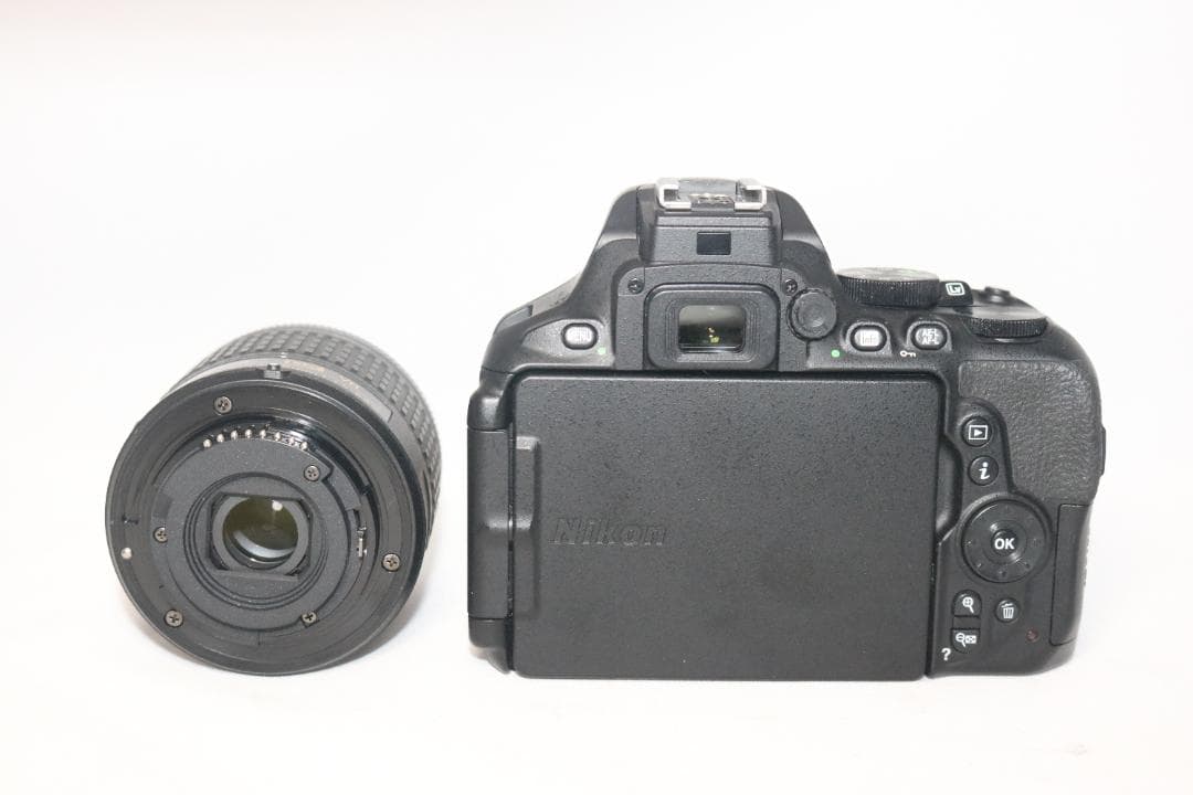 超高画質⭐シリーズ最新！Nikon D5600⭐初心者応援セット 一眼レフ