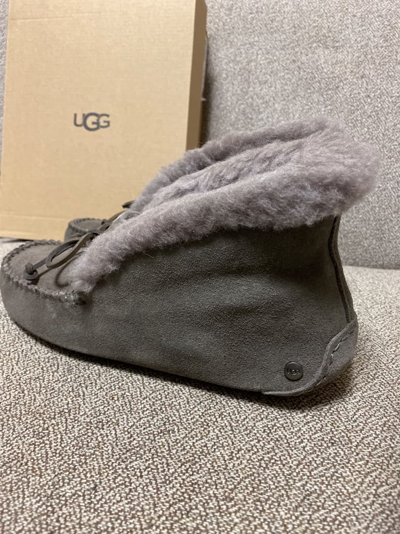 新品未使用 UGG ALENA アグ アレーナ
