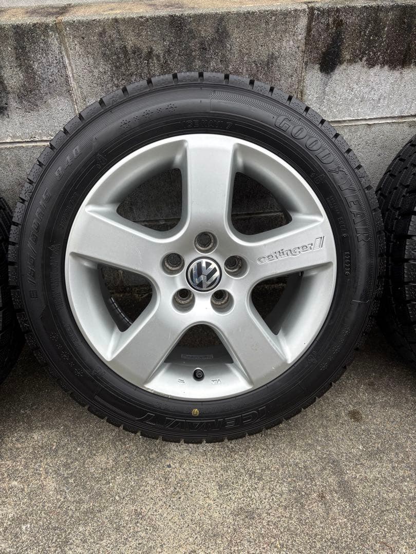 Volkswagen スタッドレスタイヤ 185/60R15 4本セット