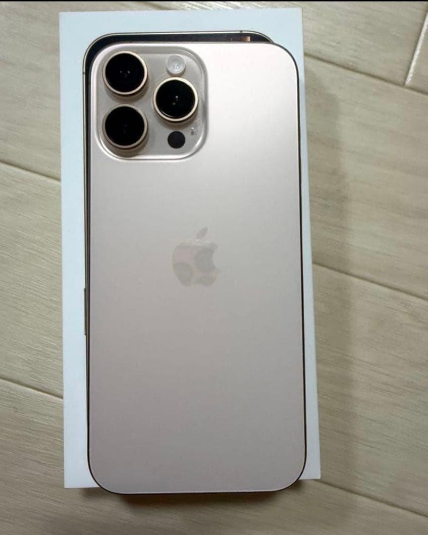 ✴︎amimi✴︎iPhone 16 Pro Max 256GB 本体