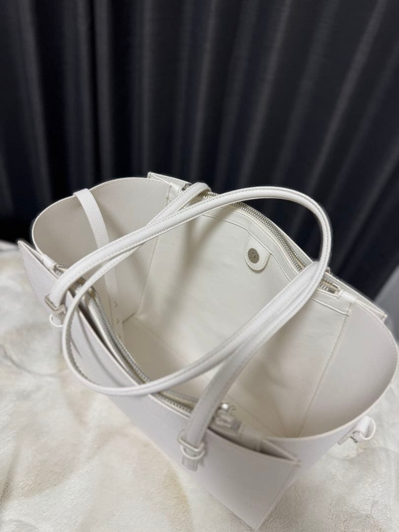 CHARLES&KEITH クラシックダブルハンドル トートバッグ