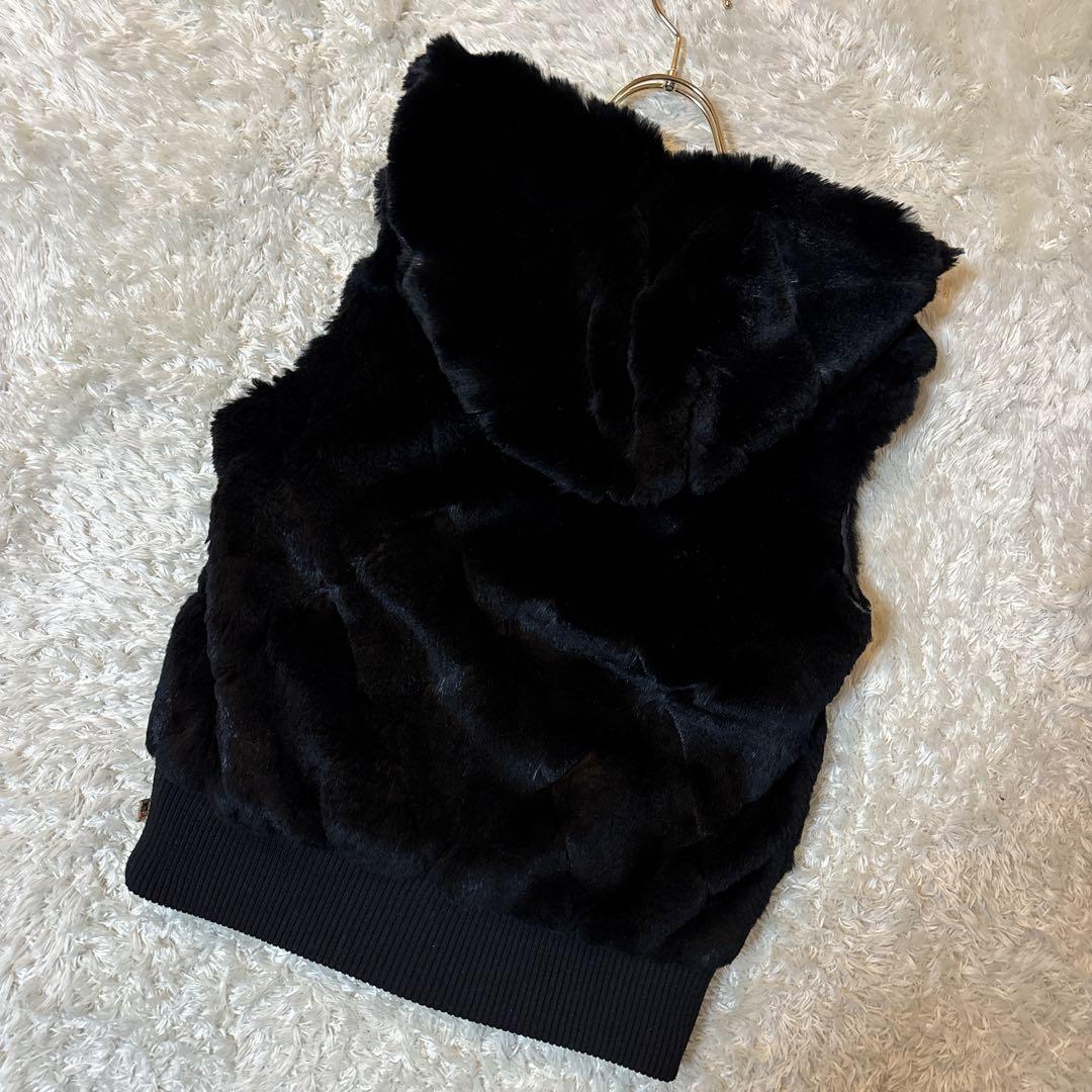 美品＊23区スポーツ　リアルファー　ベスト　ラビット100% ブラック　フード