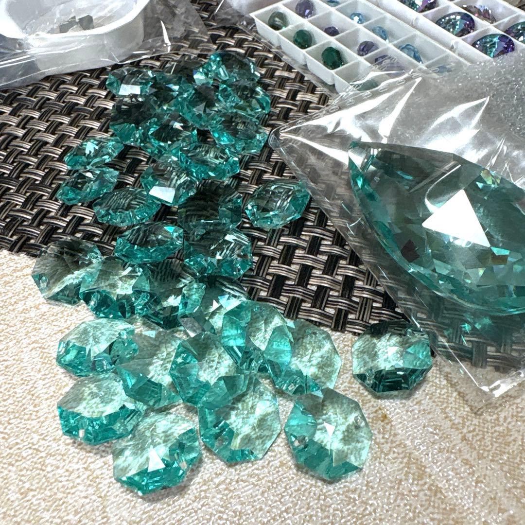 スワロフスキーパーツ