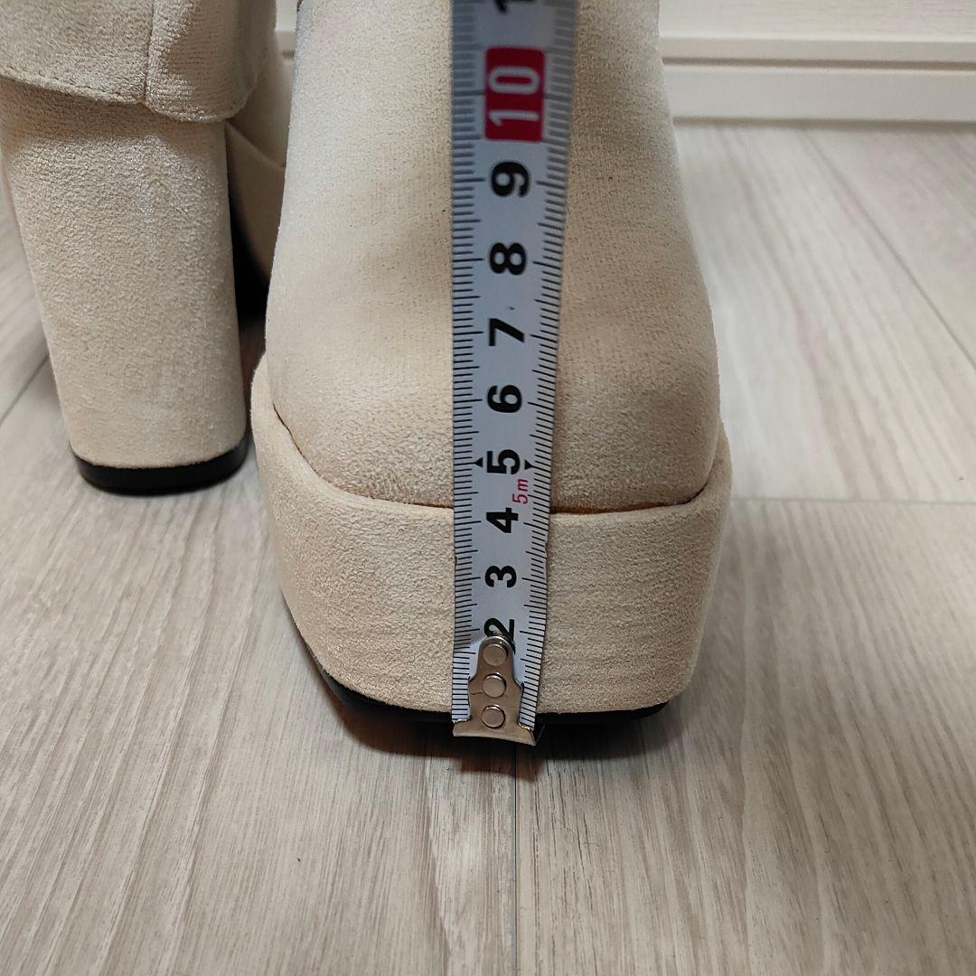 新品未使用　ルーズフレアカバーフィットブーツ　フレアブーツ　ルーズブーツ　厚底