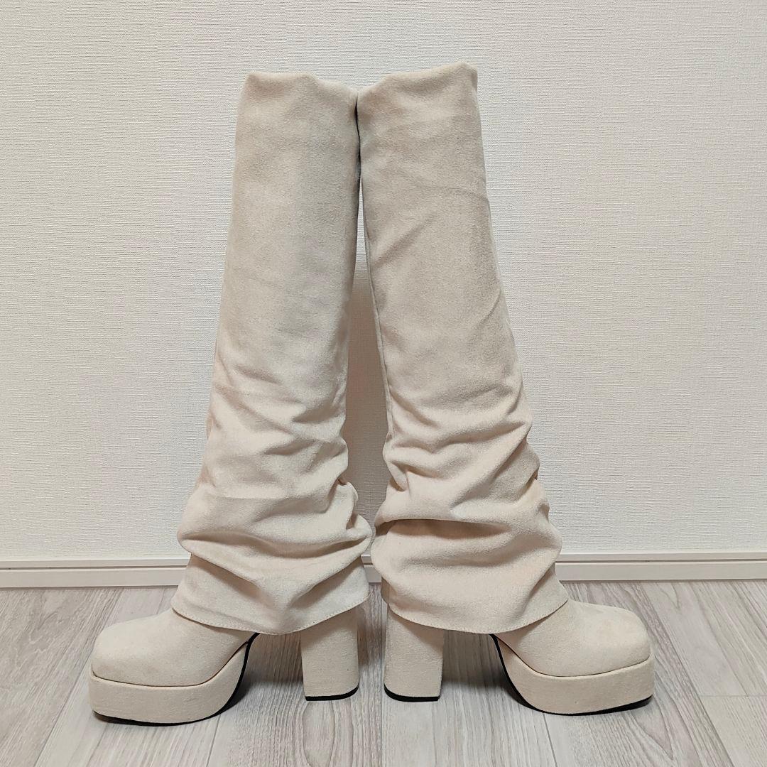 新品未使用　ルーズフレアカバーフィットブーツ　フレアブーツ　ルーズブーツ　厚底