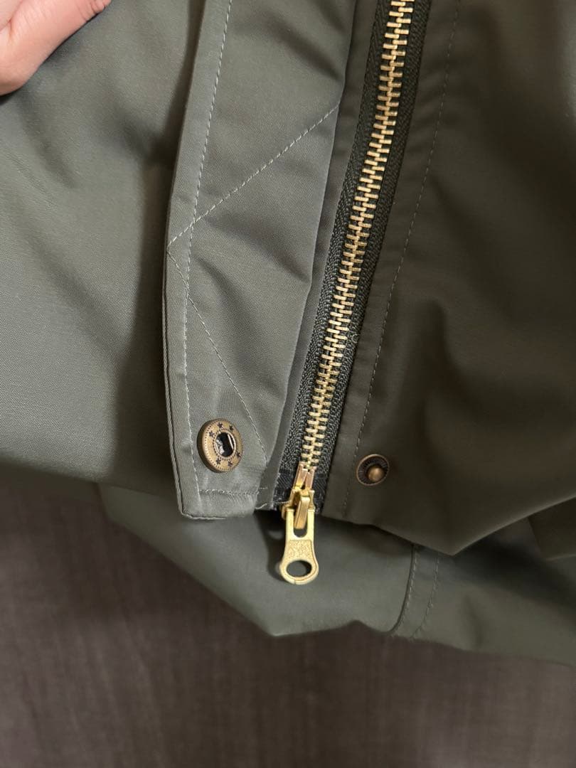 BALLOON DESIGN HOODED N3B Mサイズ