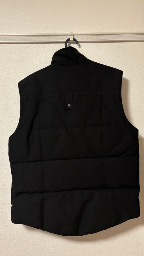 Moose Knuckles ダウンベスト