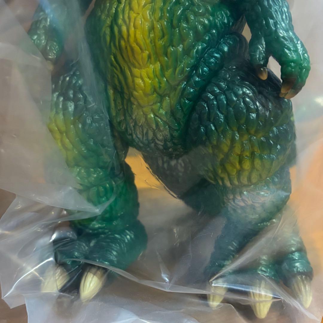 M78 TOYS x LESTANG NICOLAS ジラース【未開封】