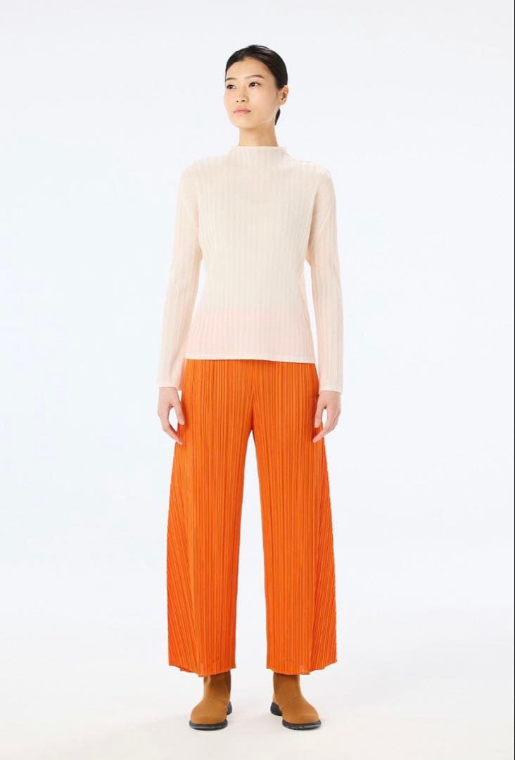 プリーツプリーズイッセイミヤケ　リブハイネック長袖シャツPP23FK352