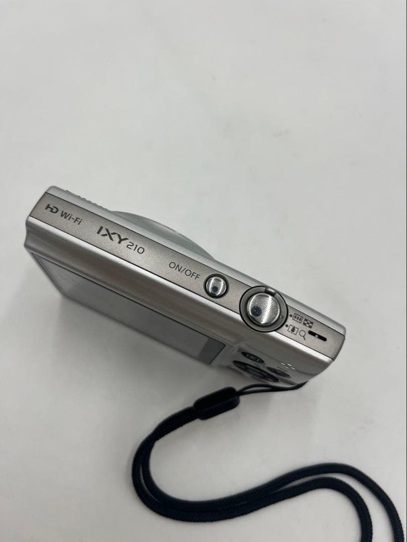 Canon pc2332 IXY 210 デジカメ