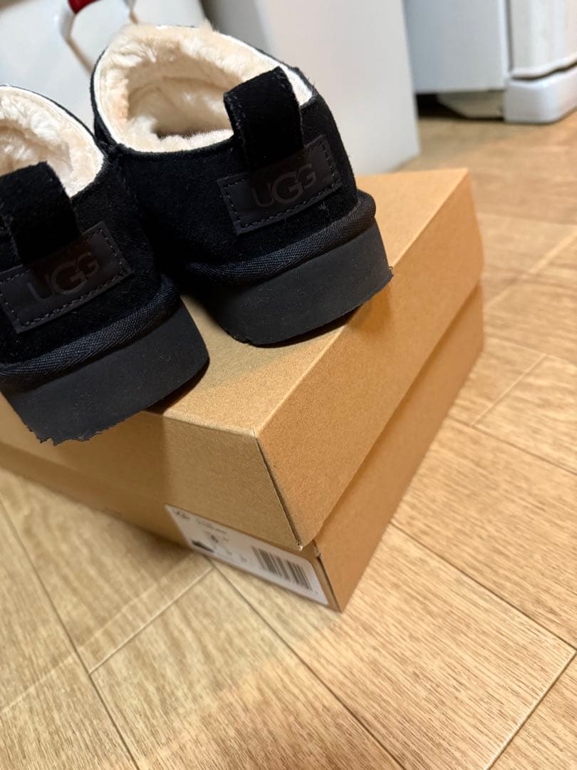 UggクラッシックマイクロMINI黒