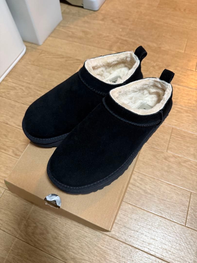 UggクラッシックマイクロMINI黒